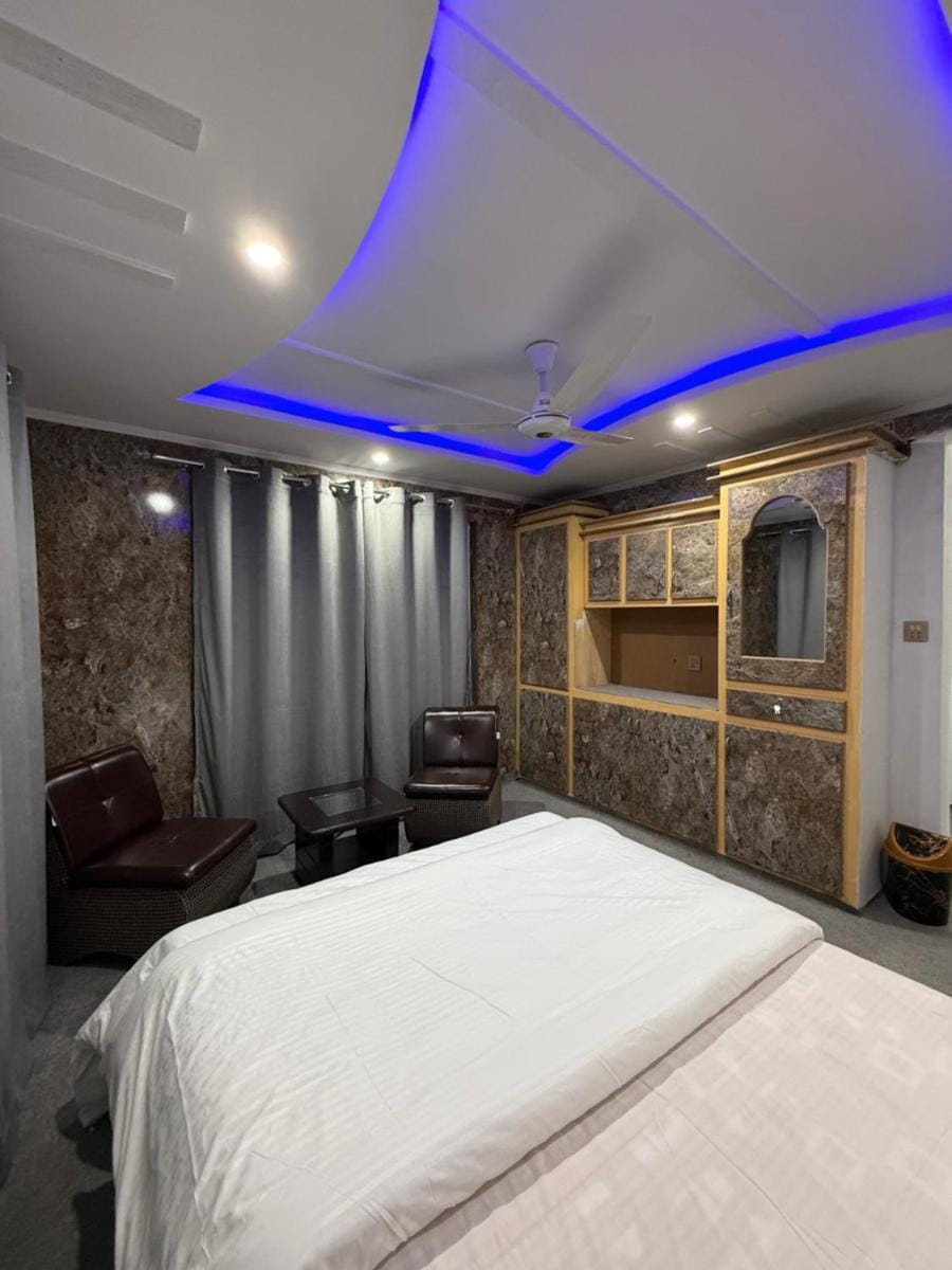 Qasr اشرف Bed and Breakfast in Pakistan