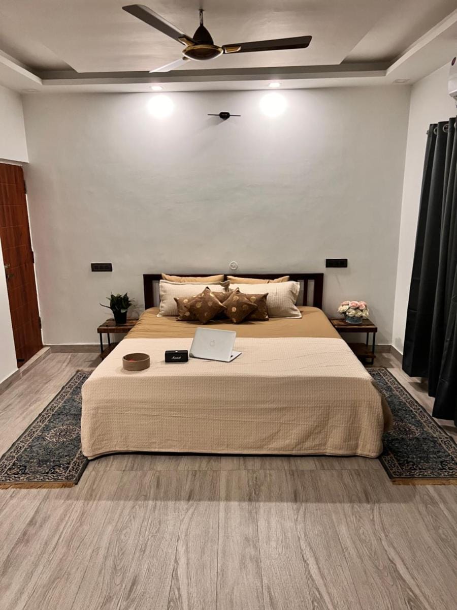Gita Bhawan Elegant Escape Apartment in Uttarakhand