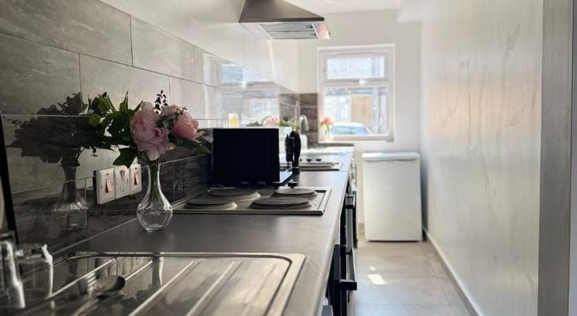 The 37 Suites Bed and Breakfast in London