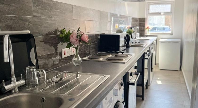 The 37 Suites Bed and Breakfast in London