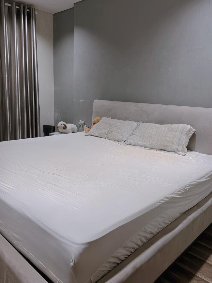 Modern 2BR Apt - Central HCMC Apartment in Ho Chi Minh City