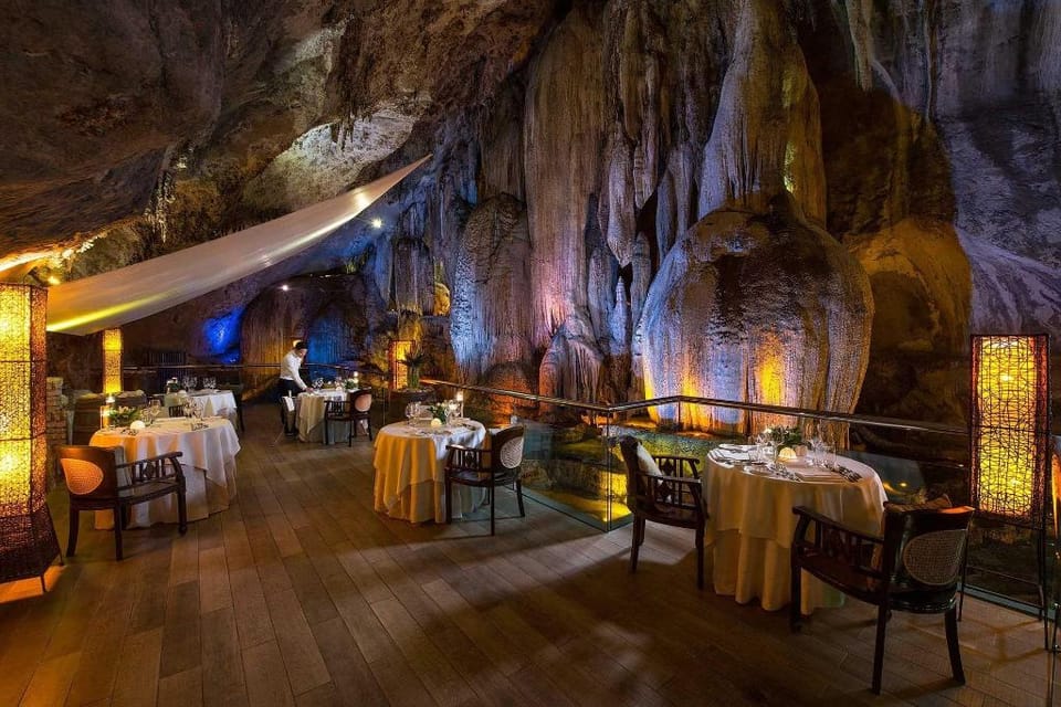 JOMSTAY Sunway Onsen Suites Ipoh - Lost World of Tambun Ipoh Waterpark Apartment in Perak