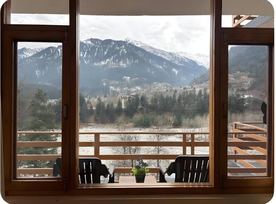Himalayan Lotus Boutique Stay  Farm Stay in Manali