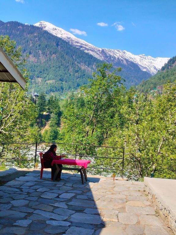 Himalayan Lotus Boutique Stay  Farm Stay in Manali