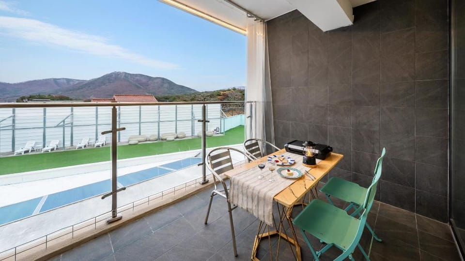 Gyeongju Purspet Dog Pension Bed and Breakfast in South Korea