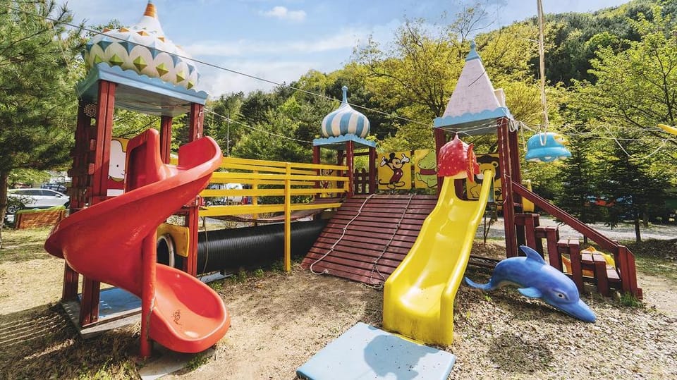 Chuncheon Free People's Caravan Pension Bed and Breakfast in Gyeonggi-do