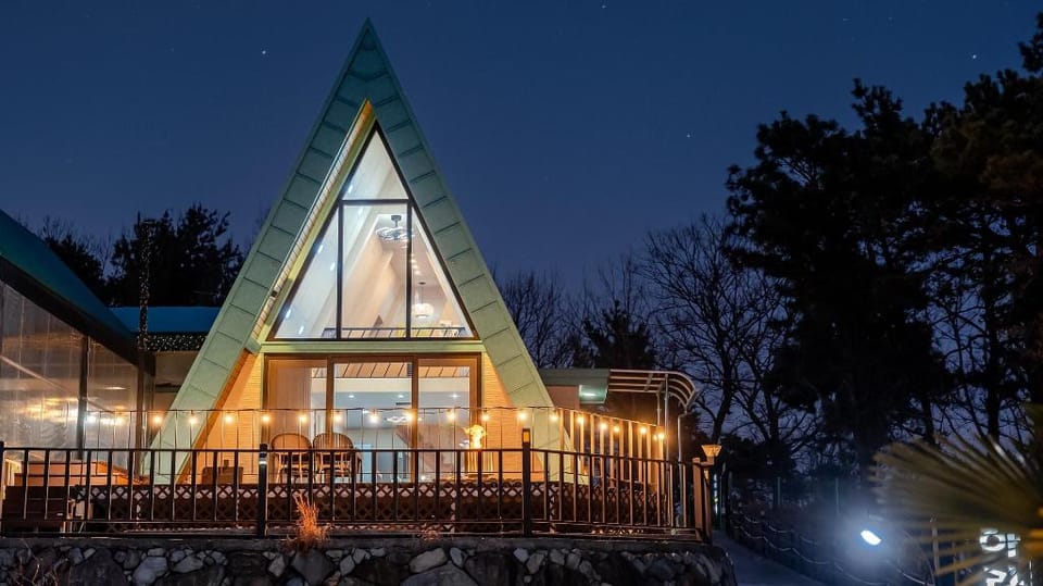 Sacheon Ara Private Pool Villa Bed and Breakfast in South Korea