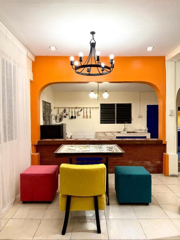 Casa Lina-San Juan, La Union (near town center and national highway) Hotel in San Juan