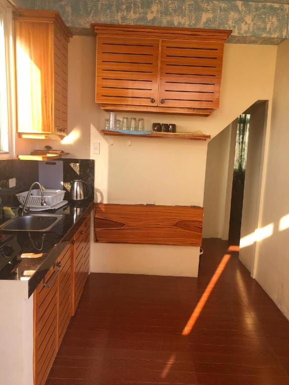 DC Travellers Inn 1 Apartment in Calabarzon