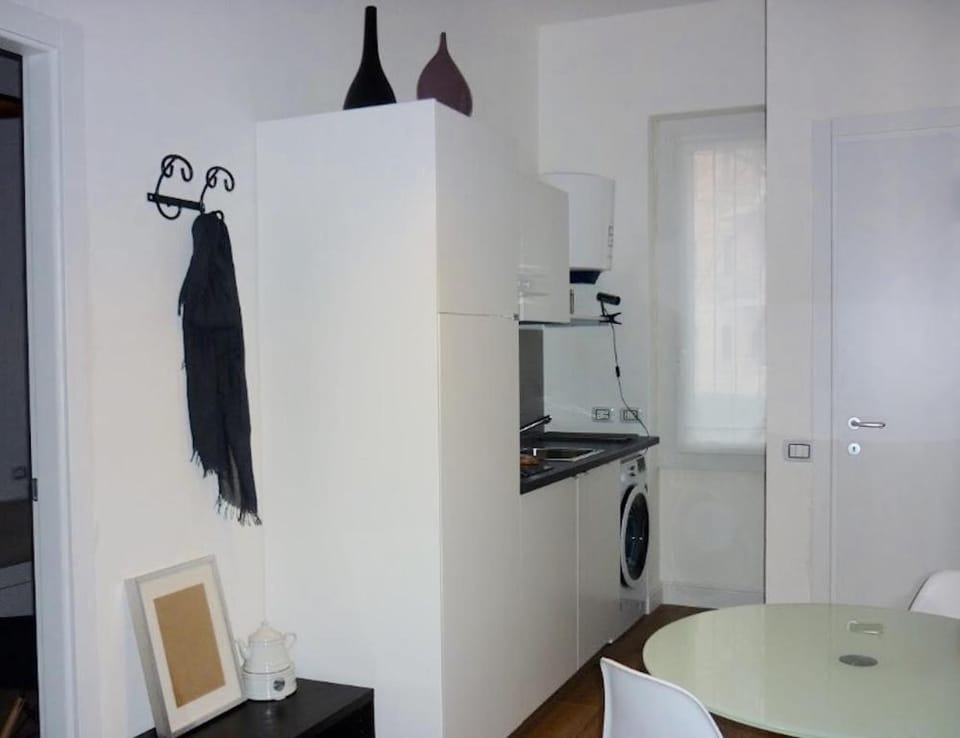 Portellohome, for 2 people Hotel in Milan