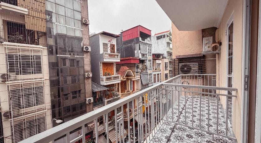 La Casa Di Dicembre 18 Hang Chao Vacation rental in Hanoi