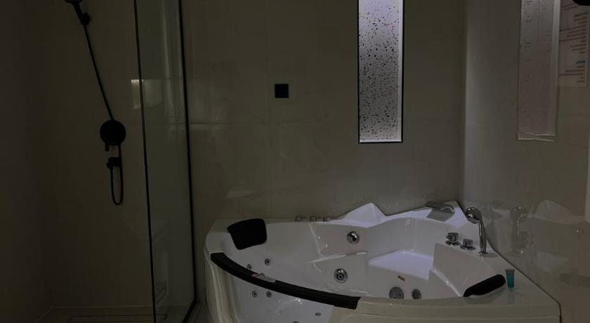 فندق نارس البخاري  Apartment hotel in Riyadh Province