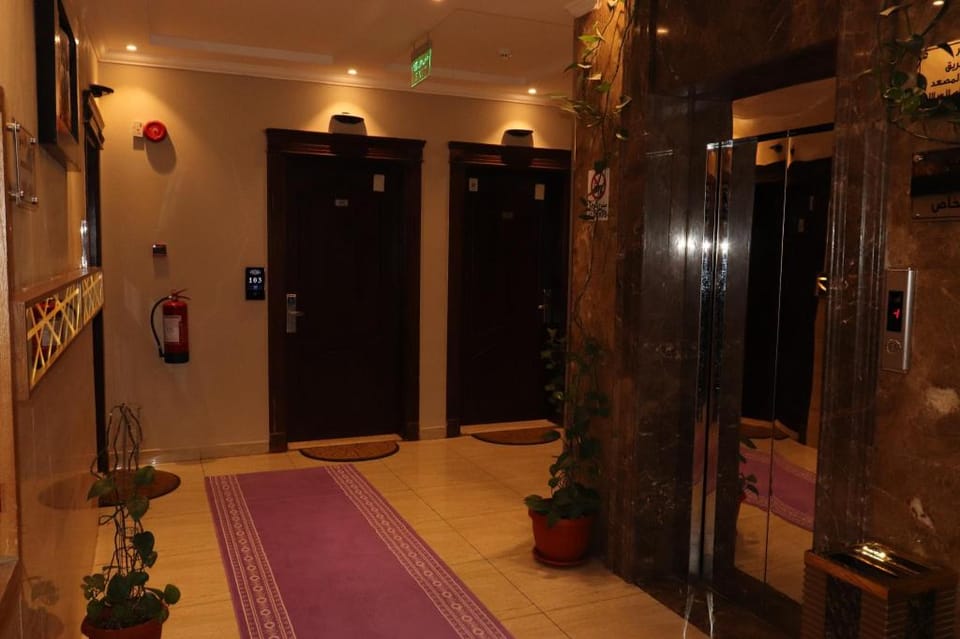 Al Bateel Serviced Apartments  Apartment hotel in Riyadh