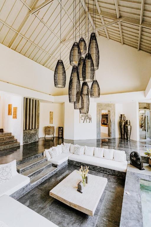 Villa Xaloc - House of Winds - Retreat near Canggu Villa in North Kuta