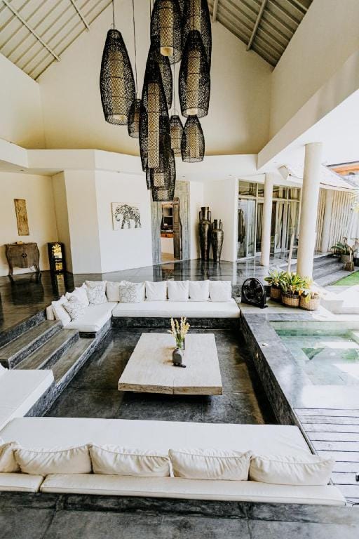 Villa Xaloc - House of Winds - Retreat near Canggu Villa in North Kuta