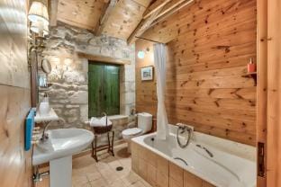 Eri Traditional House Apartment in Zakynthos, Greece