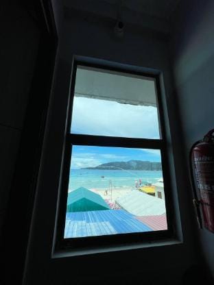 Long Beach - T.Room Perhentian Kecil Apartment in Terengganu, Malaysia
