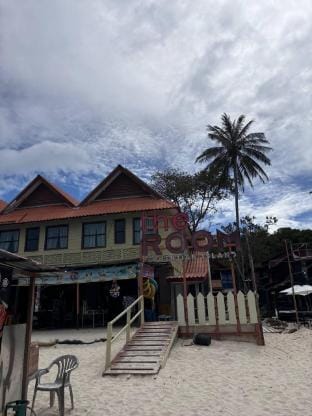 Long Beach - T.Room Perhentian Kecil Apartment in Terengganu, Malaysia