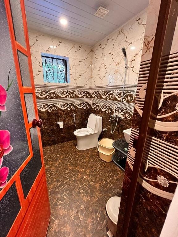 TGI Guest Houses Hotel in Baga