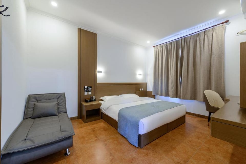 Floral Hotel Beijing Huayan courtyard(Beijing Yanqing Badaling Great Wall Wildlife Park) Hotel in Beijing