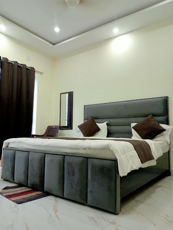 Narayana Stay Hotel in Varanasi