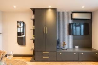 Bright & Cosy Studio, Easy London Access Vacation rental in London