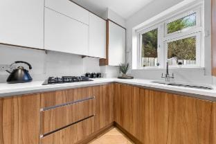 Large House | Private Driveway| Long-Term Stay Vacation rental in Brentford