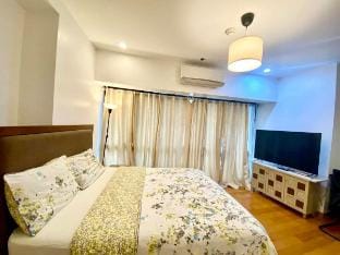 Romantic retreat @ Milano Residences Makati Vacation rental in Makati