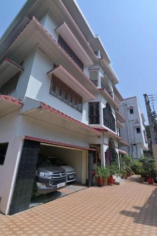 Joyable Homestay Near Sankardev Netralay Vacation rental in Bangladesh