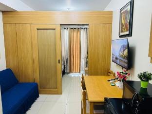 AGODA Rm# 1129 C shell Res. Vacation rental in Pasay