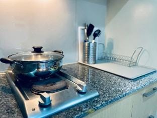 2-bed unit in Uptown Parksuites Vacation rental in Makati