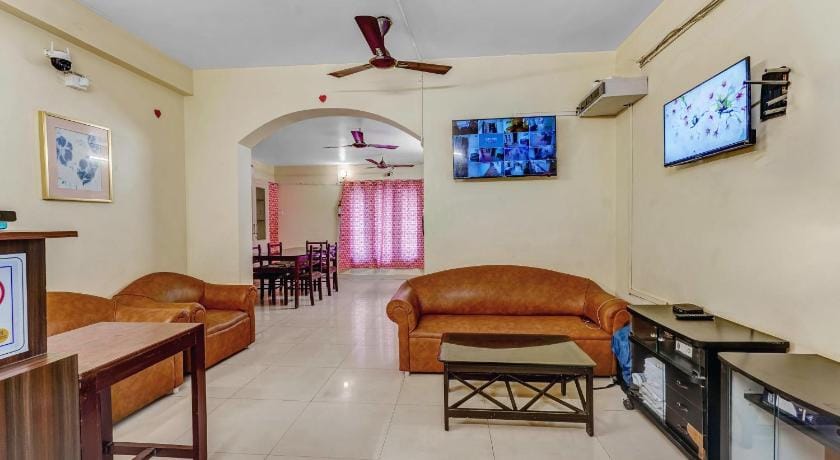 King's Court by Blessings Hospitality Hotel in Chennai