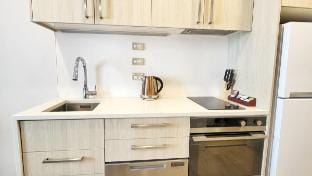 Enjoy Sky Tower cityscape studio Vic41 Vacation rental in Auckland