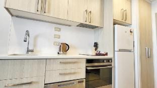 Enjoy Sky Tower cityscape studio Vic41 Vacation rental in Auckland