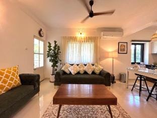 The Green Door Villa-Zalor, 500mtrs to Zalor Beach Villa in Benaulim
