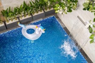 Mykhe beach 5 bedroom fee pick up airport new Villa in Da Nang