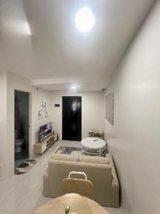 UDH Banilad 2-BR Condo, Prime Location, City View Vacation rental in Cebu City