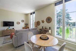 Quiet and luxurious studio - Cannes Center Apartment in Cannes