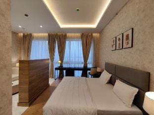 Five Star Luxury Flat in Leela Residence Vacation rental in Bengaluru