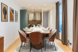 Magnificent Apartment - 4BR/10P - Arc de Triomphe Apartment in Paris
