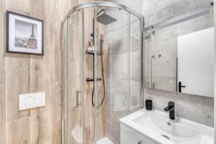 F2 Pratignac Apartment in Cannes