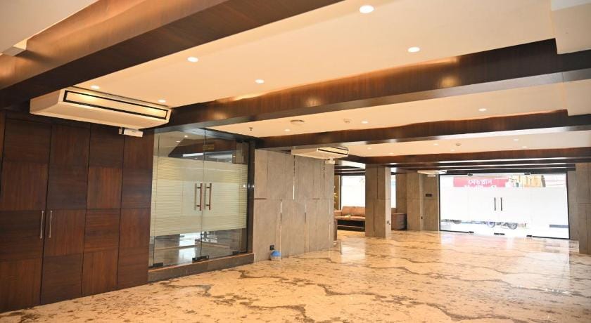 Urvi Banquets & Guest House Hotel in Kolkata