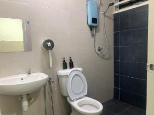 d'Tempat Country Club, Hijayu 3d, Terrace House  Vacation rental in Port Dickson