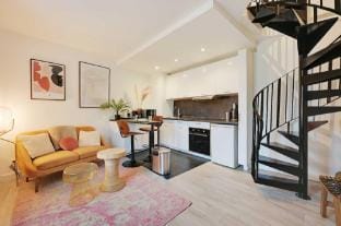 Charming duplex in Marais for 2 people Apartment in Paris
