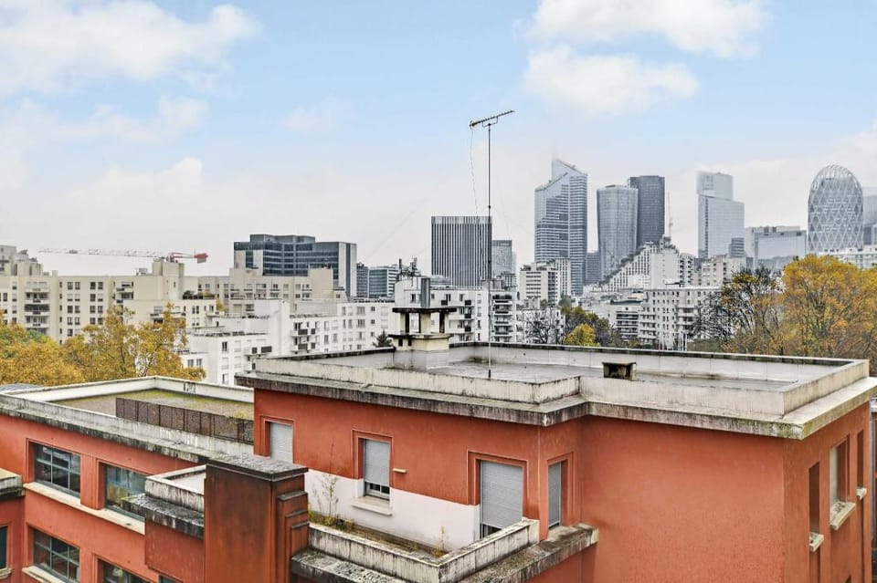 Stunning apartment - 3BR/6P - La DÃfense Hotel in Courbevoie