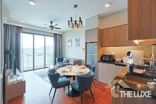 Modern 2BR Suite @ Old Klang Road KL @ Direct Mall Vacation rental in Petaling Jaya