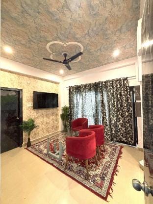 Vista Kove Apartment in Lucknow