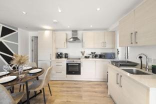 2 Bed Wembley,Free Parking,Work Stays Ideal Apartment in Wembley