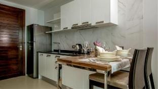 ET418 - Patong studio for two, quiet spot & pool Vacation rental in Patong
