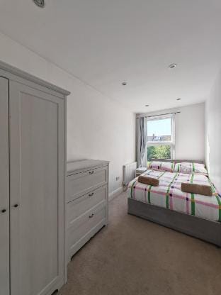 Lovely double bedroom Vacation rental in City of Westminster